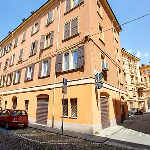 https://casapalestro81.emilia-romagnahotels.net